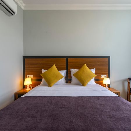 Antalya Business Hotel Екстер'єр фото